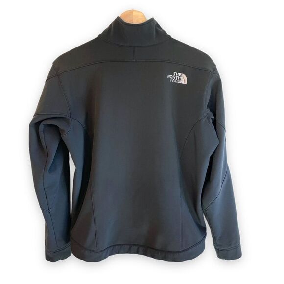 The North Face APEX Jacket - Picture 6 of 9